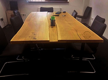 Negotiating and meeting table with live edge - ZenWood