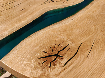 Round tabletop-river behind the oak - ZenWood