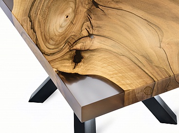 Table en noyer avec résine teintée gris translucide - ZenWood